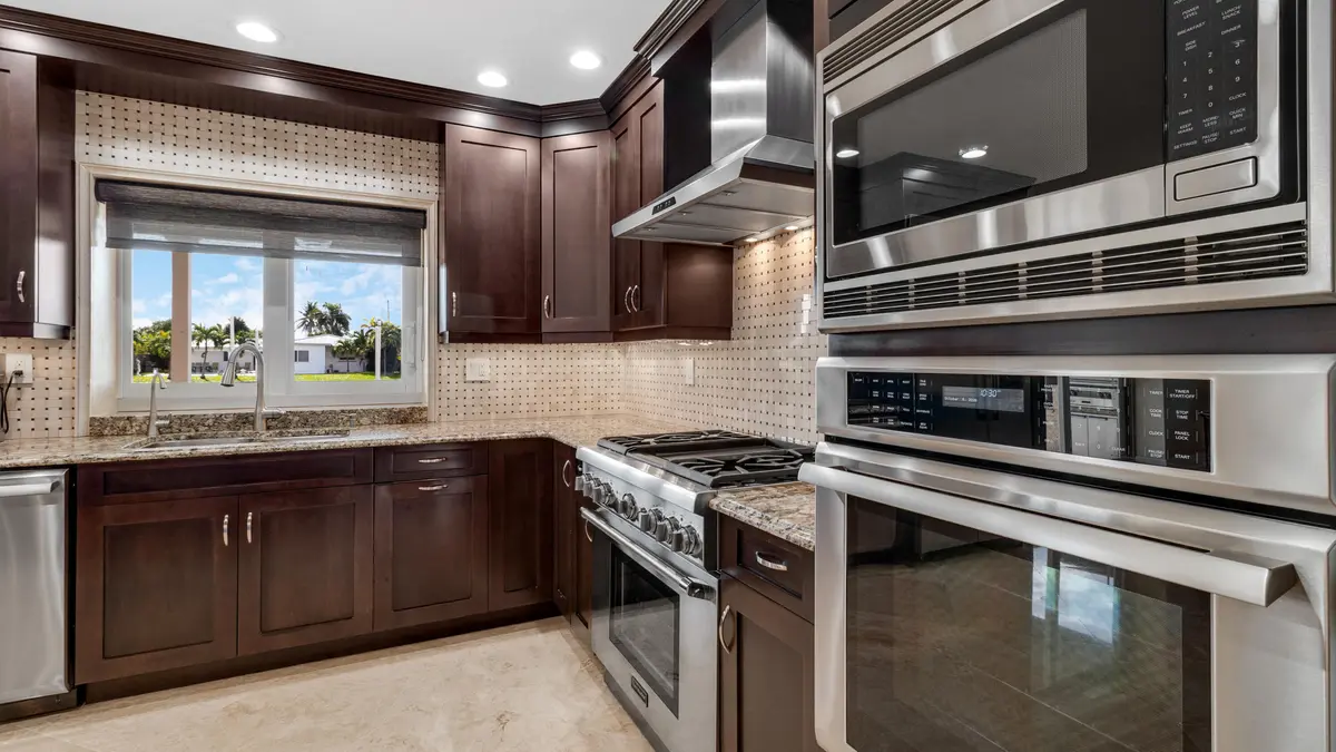 accutour_01 750-se-7th-ave-020 at 750 SE 7TH Avenue, Pompano Beach
