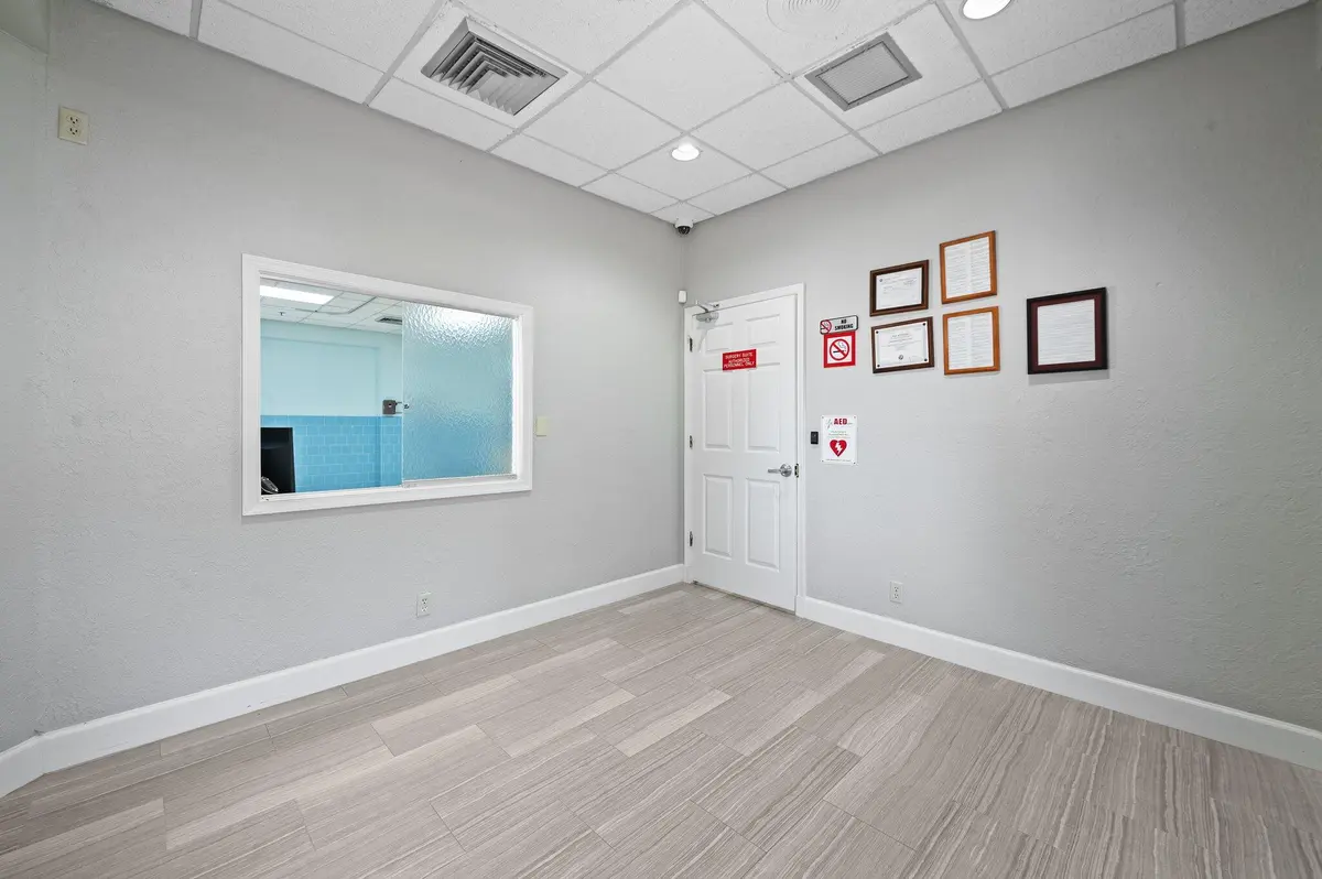 39-web-or-mls-1501-presidential-way-9-11 at 1501 PRESIDENTIAL Way 9, West Palm Beach