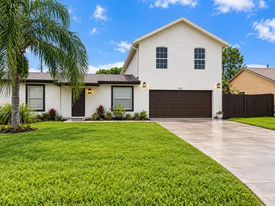 707 SE KARRIGAN Terrace, Port St. Lucie – Single Family Residence for sale
