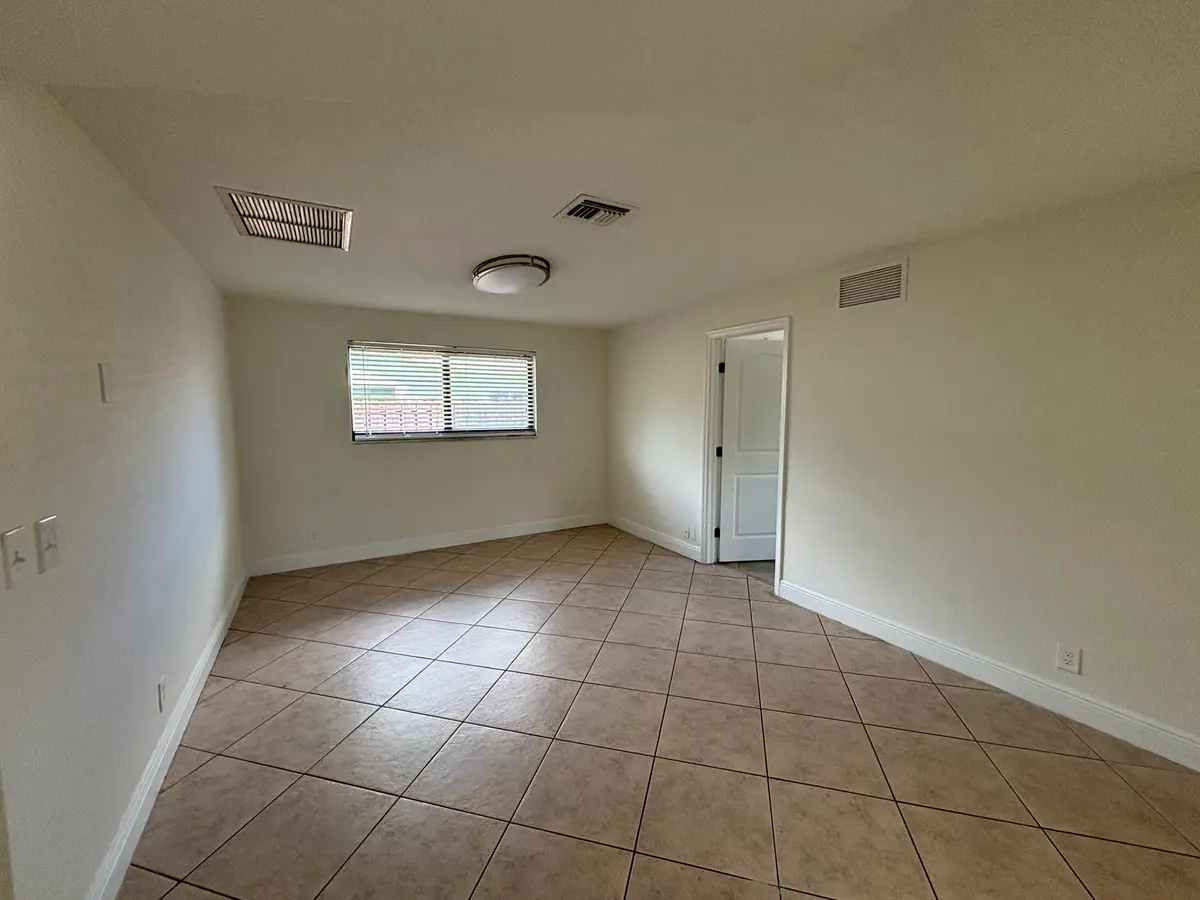 68B5B40E-5BFD-4A5A-93D4-207568715E6B at 3760 NW 2ND Court, Boca Raton