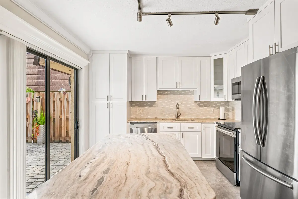 1166 6th Avenue - 15B-088 at 1166 6th Avenue 15B, Vero Beach