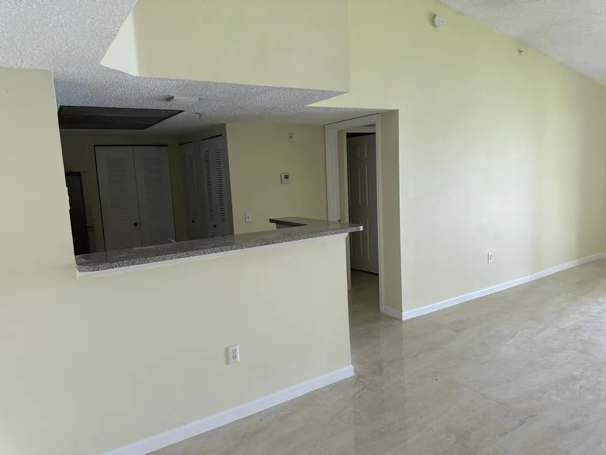 Photo 2 at 5061 WILES Road 202, Coconut Creek