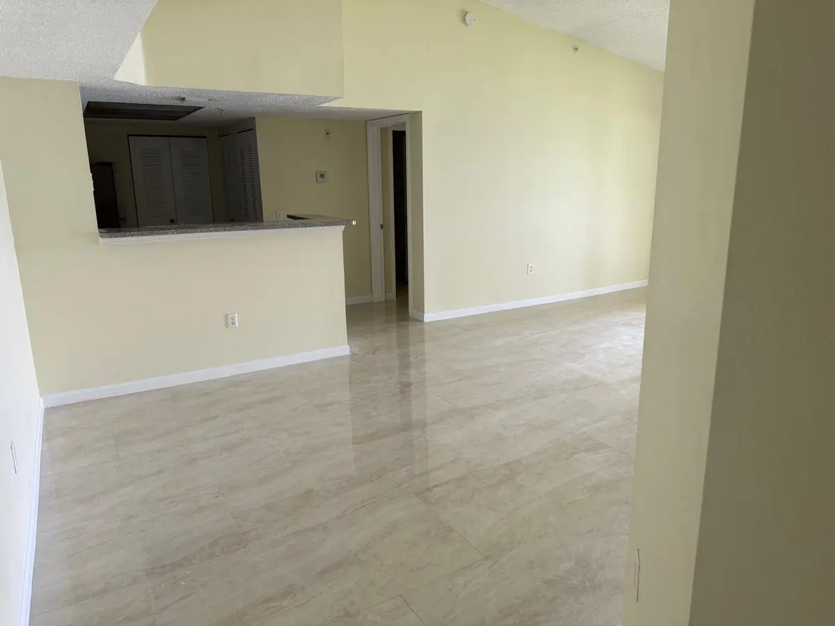 Photo 6 at 5061 WILES Road 202, Coconut Creek