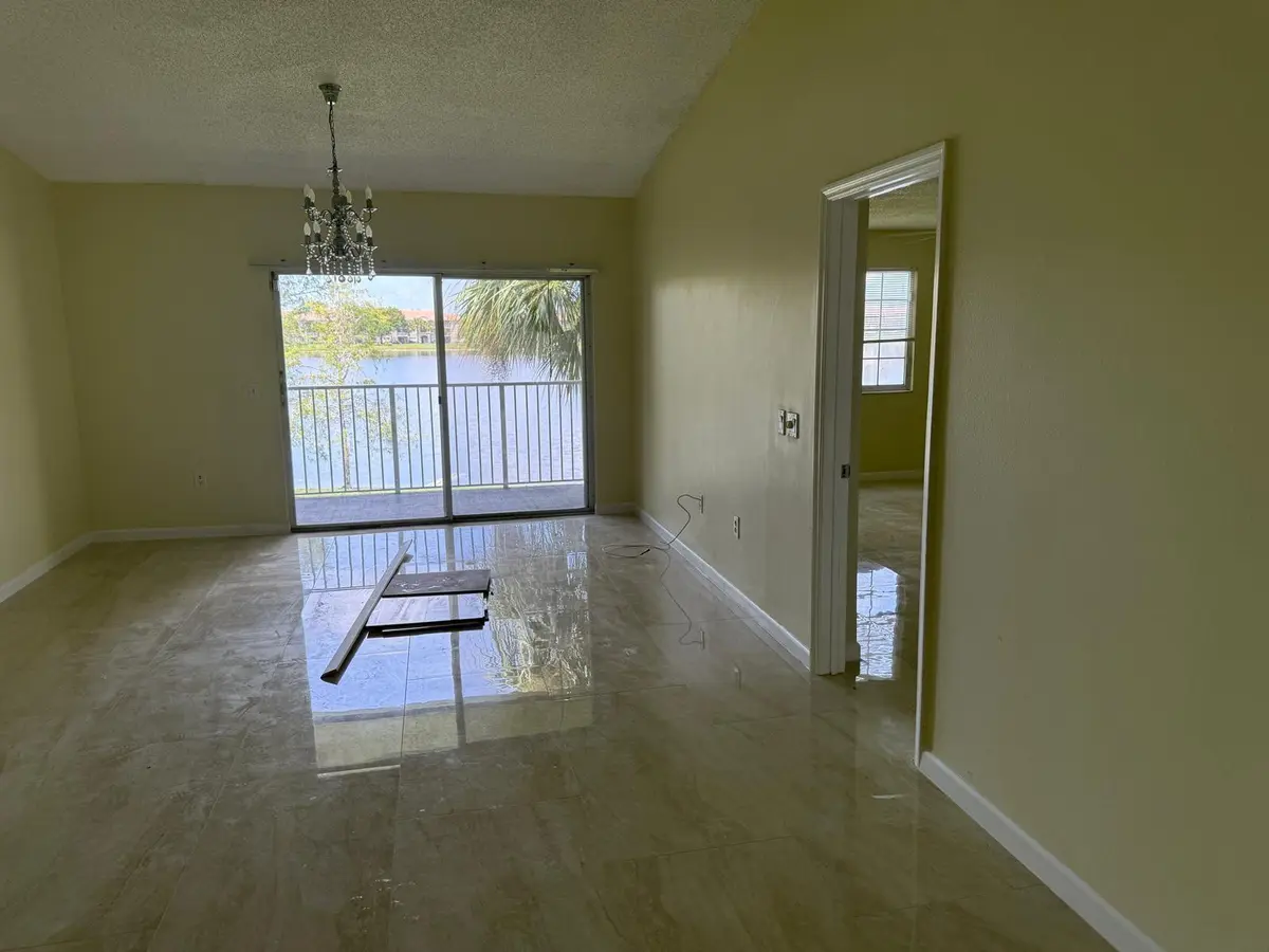 Photo 8 at 5061 WILES Road 202, Coconut Creek