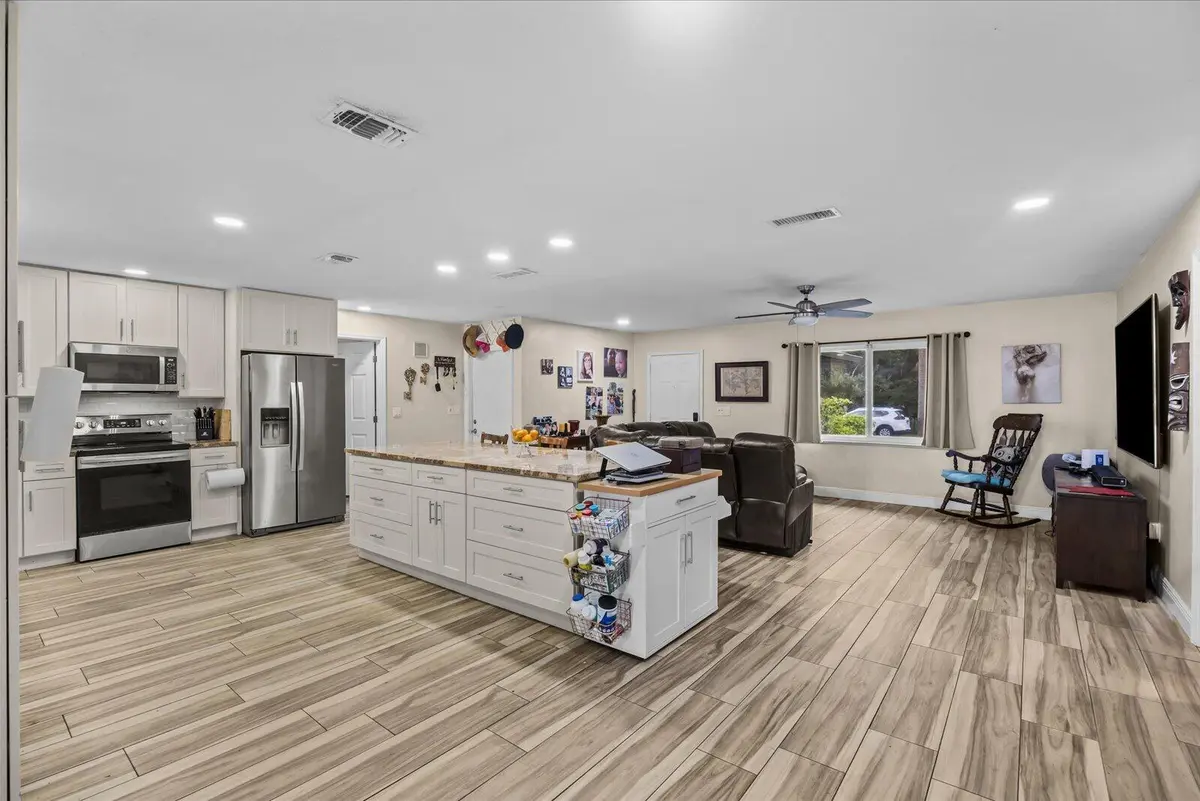 15-myrtle in-17 at 5112 Myrtle Drive, Fort Pierce