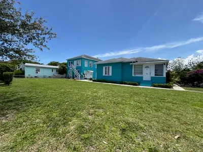 700 Talladega Street, West Palm Beach – Quadruplex for sale