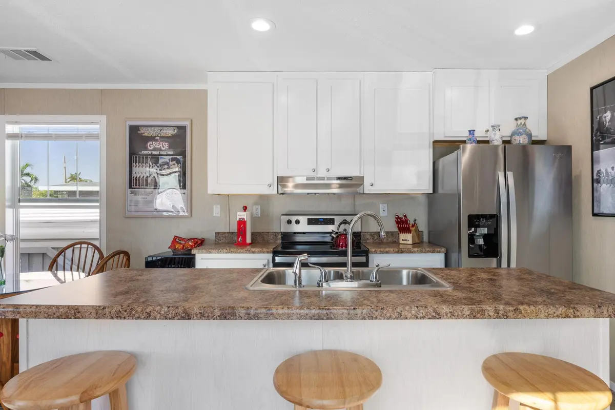 06-Kitchen-Island at 8948 Oak Street, Boynton Beach