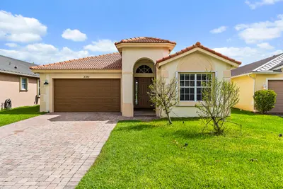 5183 SE Graham Drive, Stuart – Single Family Residence for sale