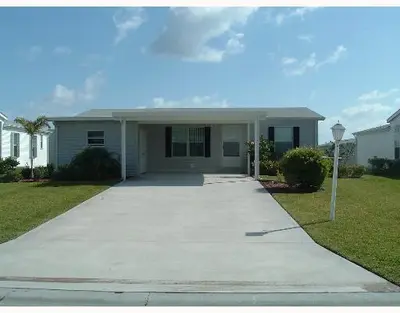 3106 Scarlet Tanager Court, Port St. Lucie – Single Family Residence for sale