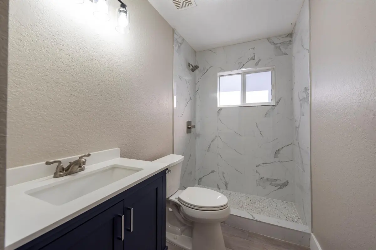 Photo 6 at 2726 ADAMS Street 2, Hollywood