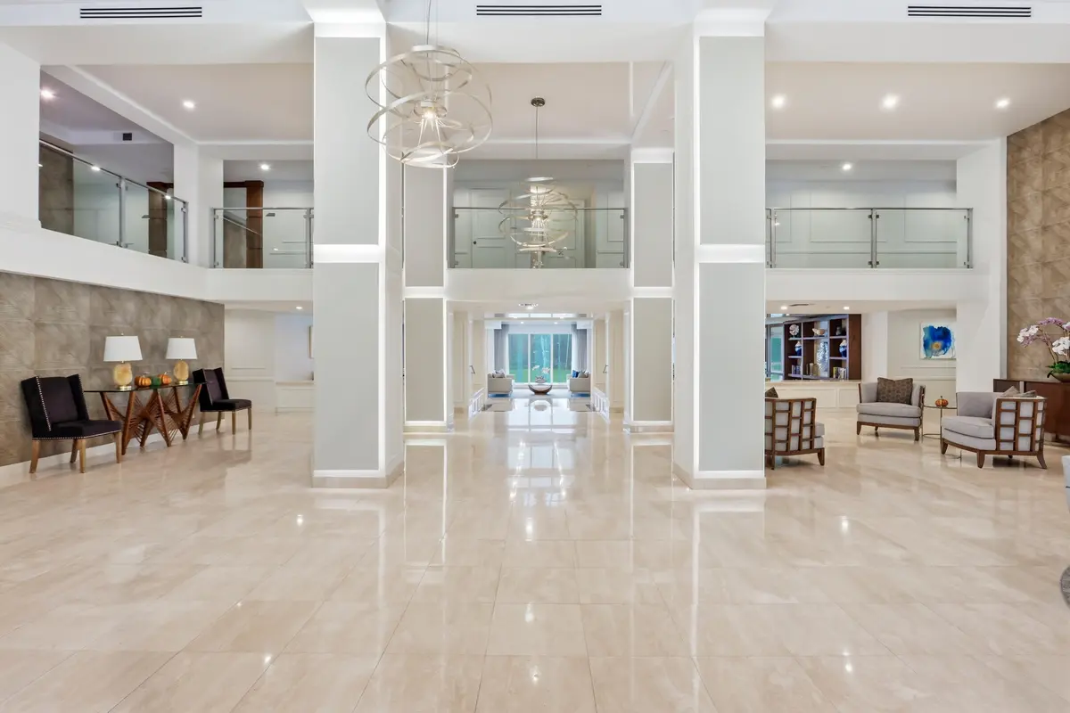028_0E2A2356 at 875 E CAMINO REAL 4D, Boca Raton