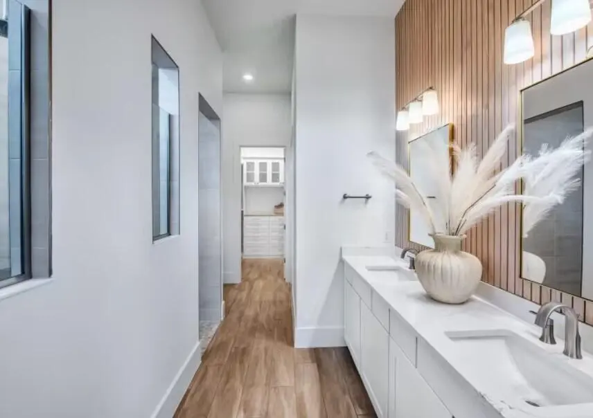 OWNER'S BATH WITH WALK IN SHOWER at 13802 Dalrada Avenue Brixton 66, Palm Beach Gardens
