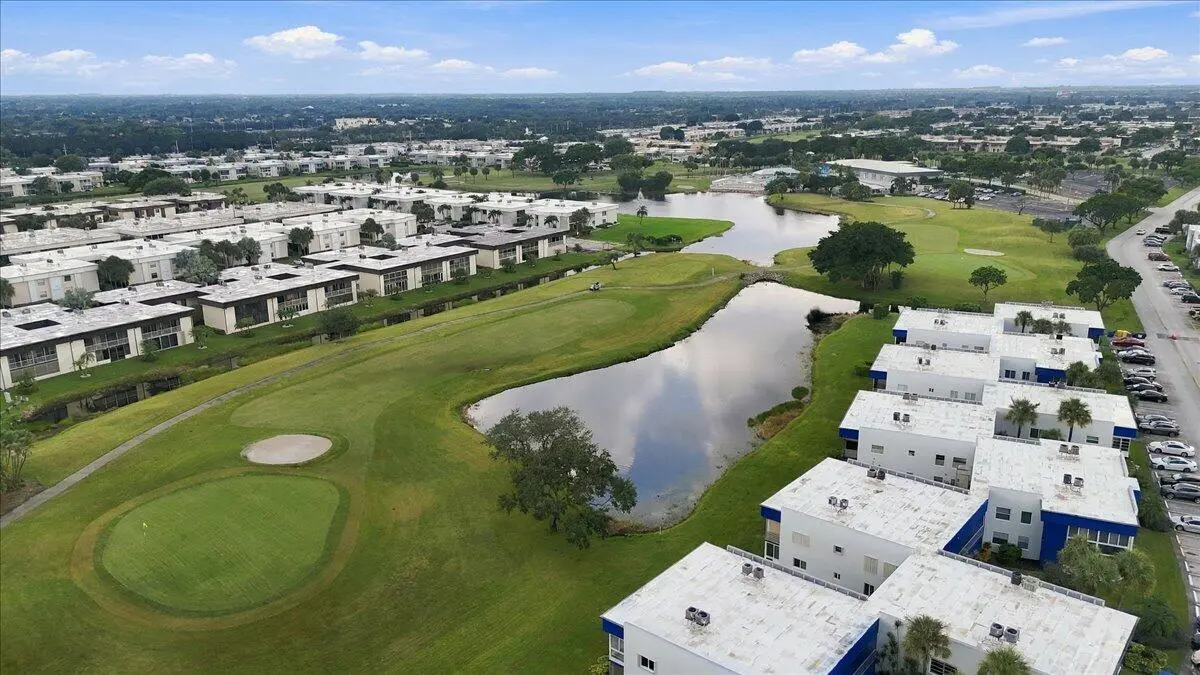35-DJI_20261008113909_0471_D at 527 Normandy K, Delray Beach