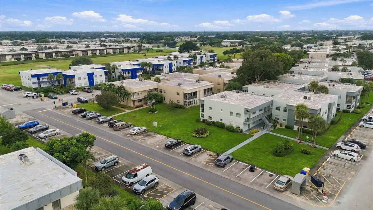 34-DJI_20261008113854_0470_D at 527 Normandy K, Delray Beach