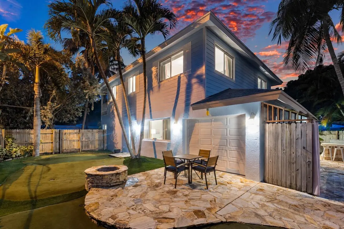 15East 1 at 15 East Avenue, Boynton Beach