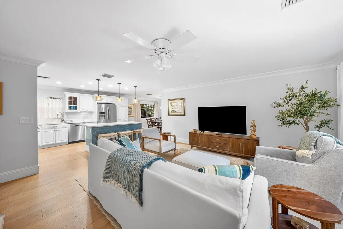 010-15EastAvenue-BoyntonBeach-FL-33435-S at 15 East Avenue, Boynton Beach