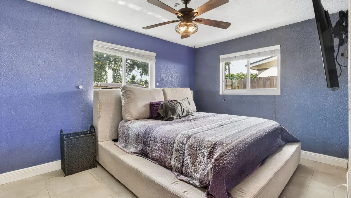 24-web-or-mls-DSC00311 at 6311 LIBERTY Street, Hollywood