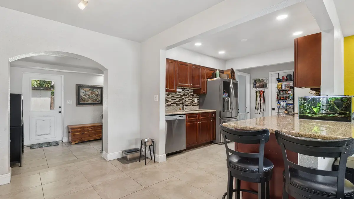 14-web-or-mls-DSC00267 at 6311 LIBERTY Street, Hollywood