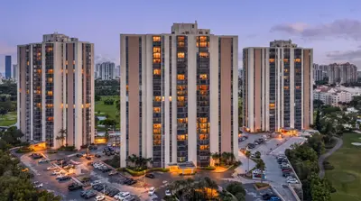 20301 W COUNTRY CLUB Drive 523, Aventura – Condominium for sale