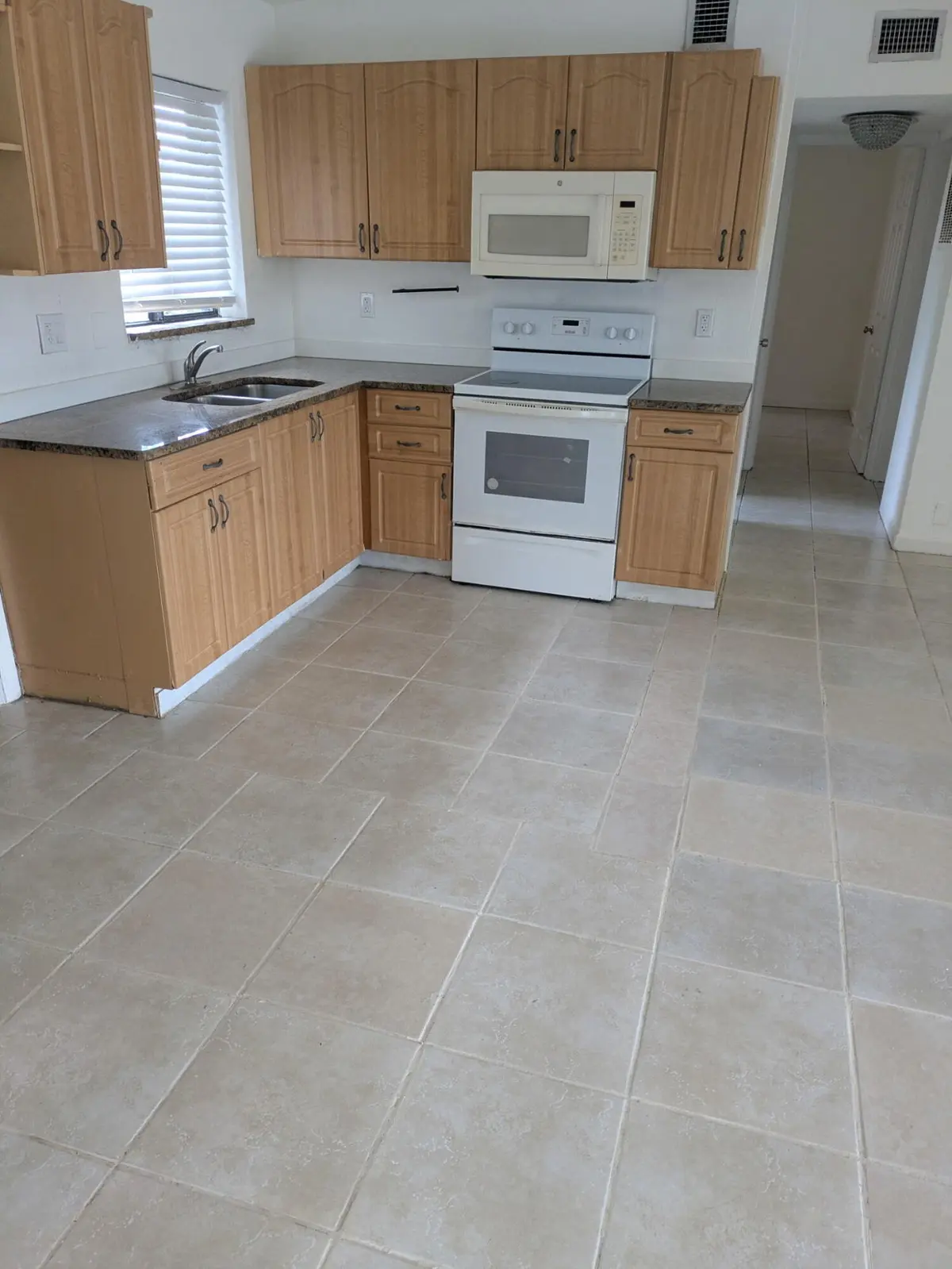 3390 ORANGE Street, Boynton Beach, FL – photo 4