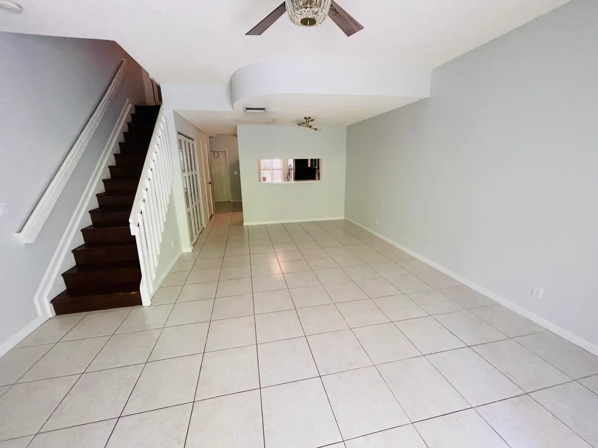 Light and Bright at 939 KOKOMO KEY Lane, Delray Beach