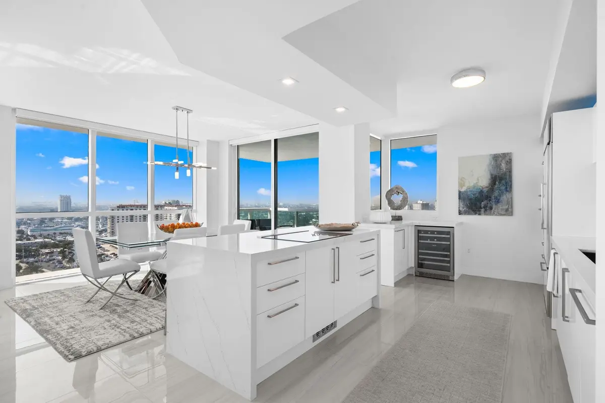 Kitchen at 101 S Fort Lauderdale Beach Boulevard 1807, Fort Lauderdale