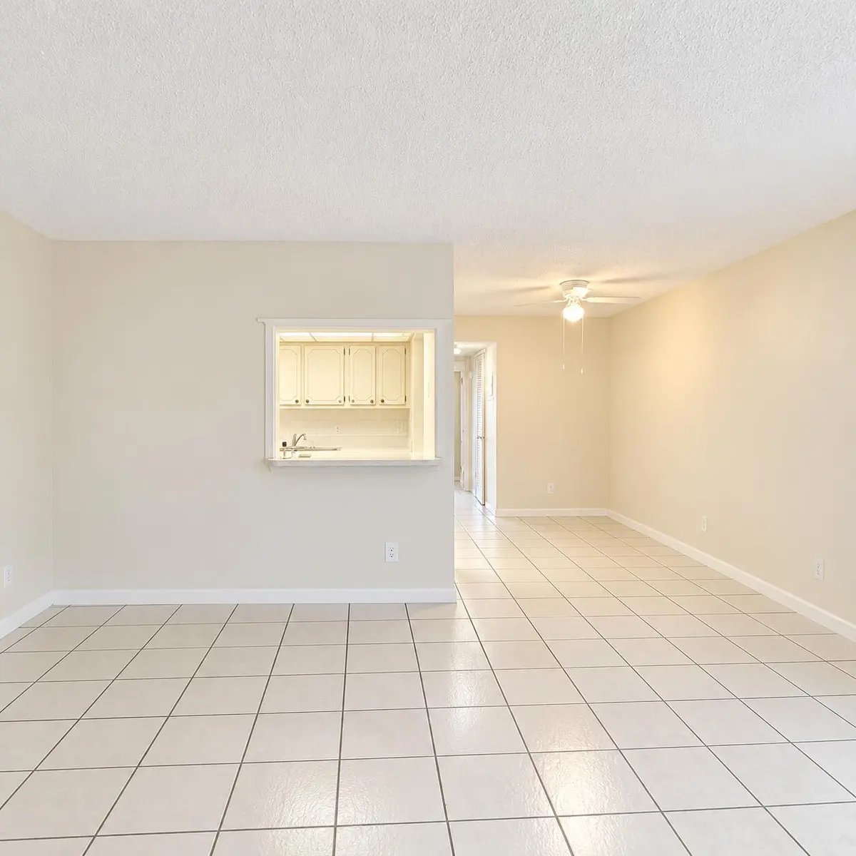 LIVING /DINING at 228 NORTHAMPTON L 228, West Palm Beach