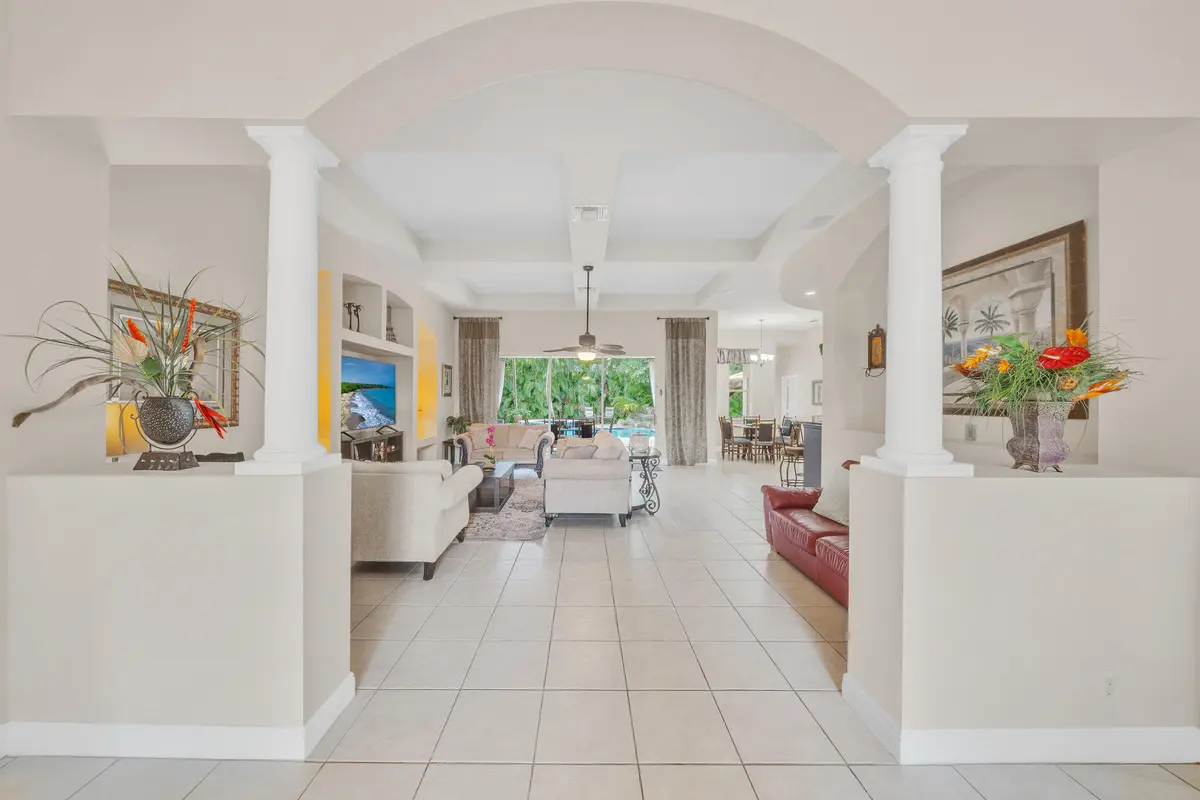 4 Lvng Area (1) at 15250 Temple Boulevard, Loxahatchee