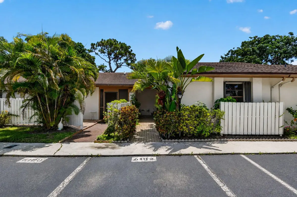 1-web-or-mls-DSC_5441 at 6102 WOODLAKE Boulevard, Greenacres