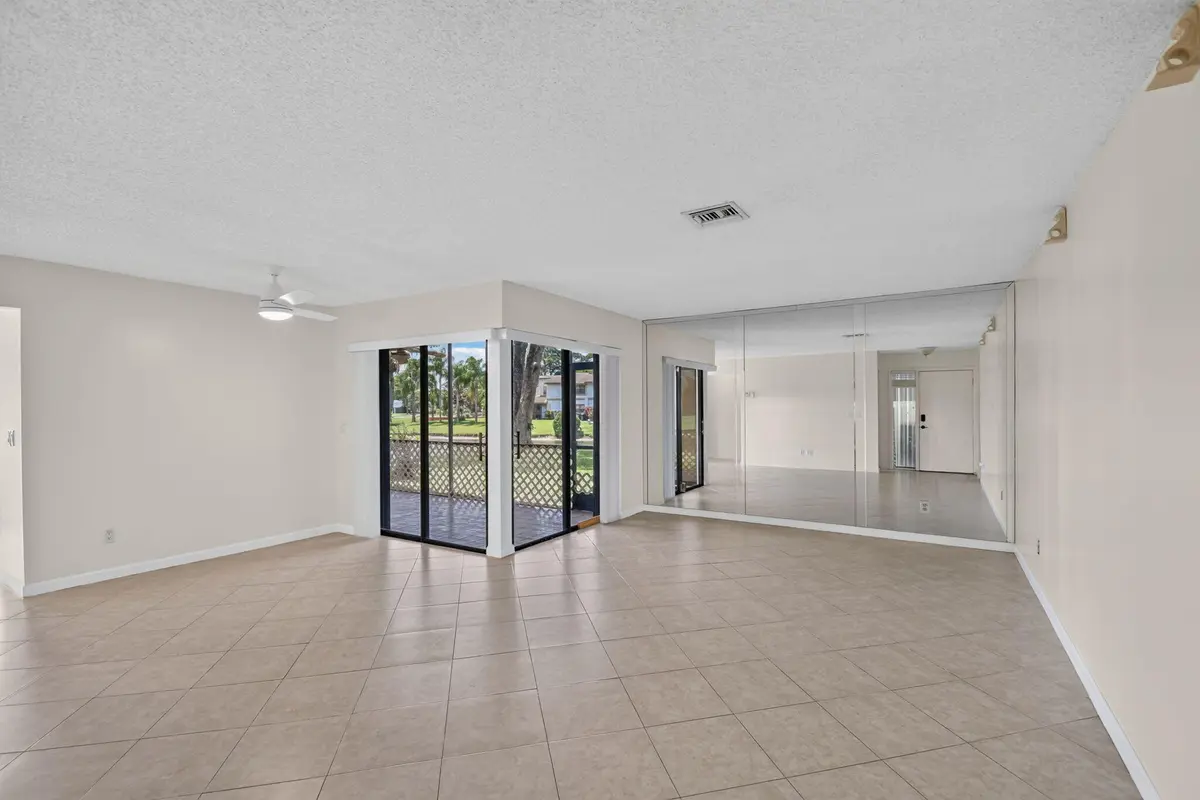 15-web-or-mls-DSC_5268 at 6102 WOODLAKE Boulevard, Greenacres