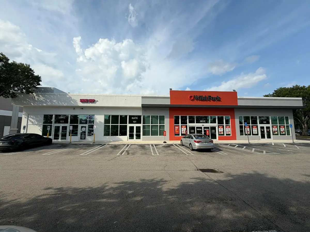 IMG_7072 at 10015 NW 41ST Street, Doral
