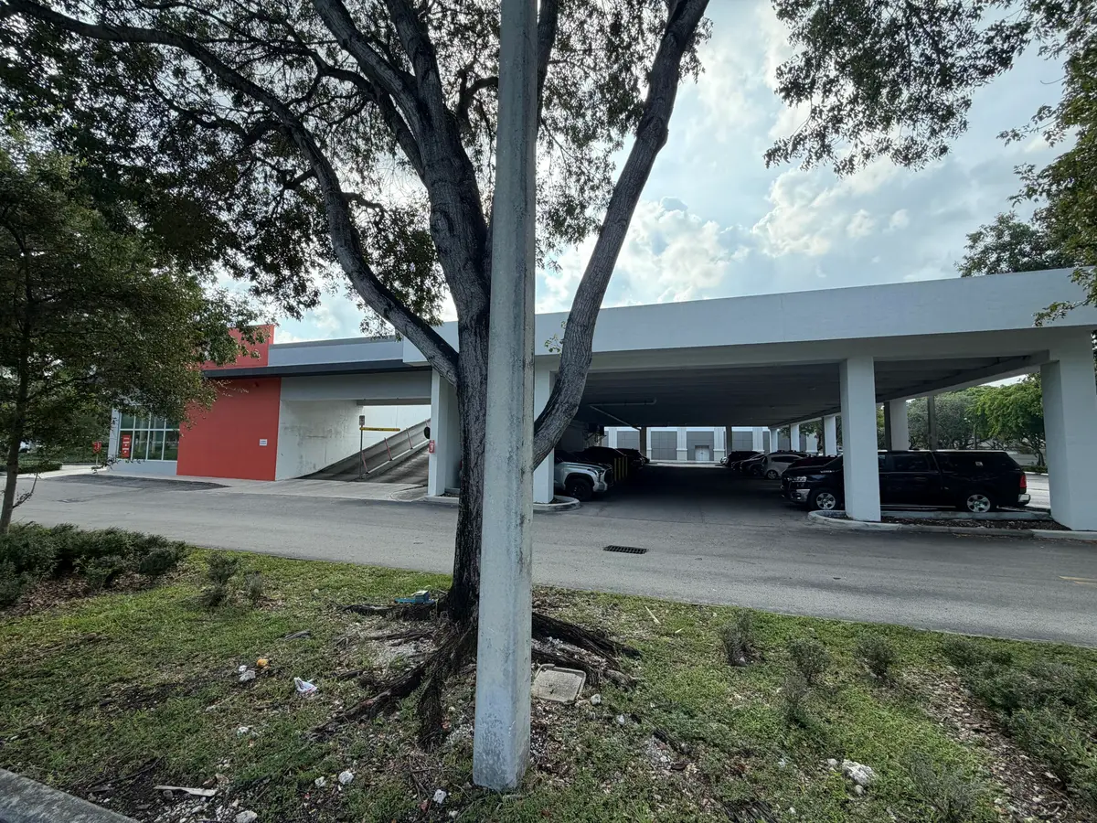 IMG_7075 at 10015 NW 41ST Street, Doral