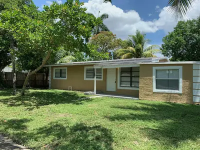1729 NW 16th Avenue, Fort Lauderdale – Single Family Residence for sale