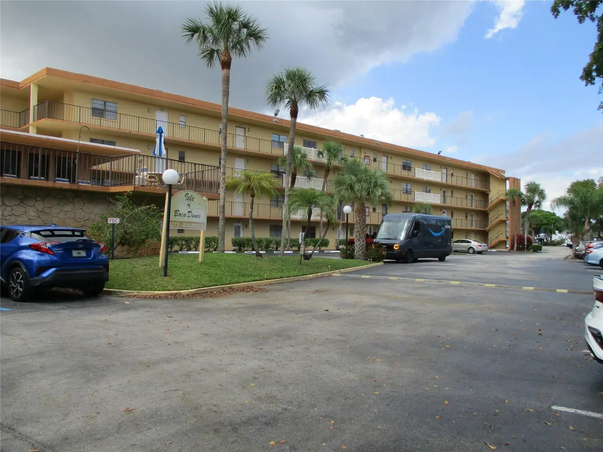 Photo 2 at 9273 SW 8TH Street 312, Boca Raton