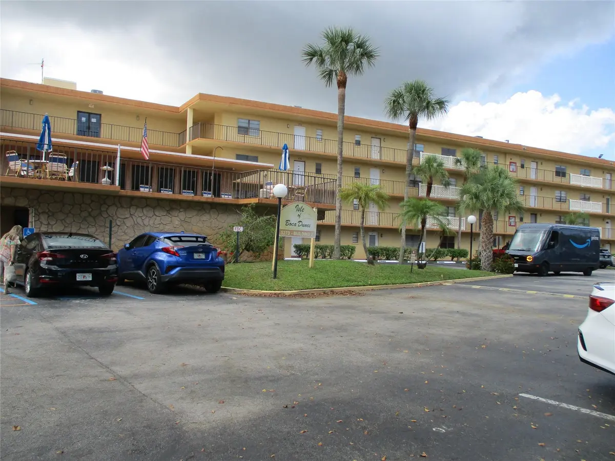 Photo 3 at 9273 SW 8TH Street 312, Boca Raton