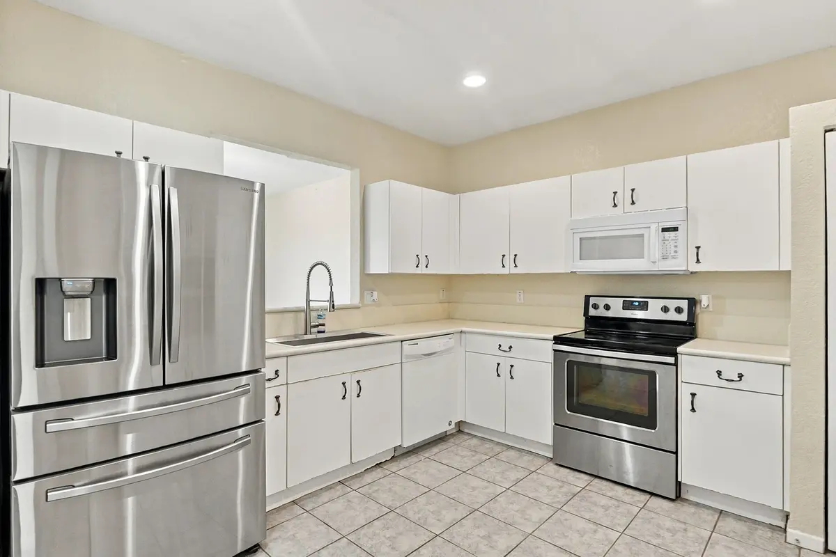 Kitchen at 5477 NW 90th Terrace, Sunrise
