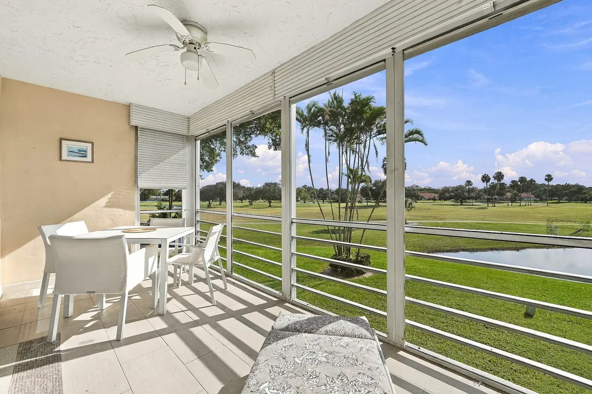 Screened Patio at 3980 Oaks Clubhouse Drive 212, Pompano Beach