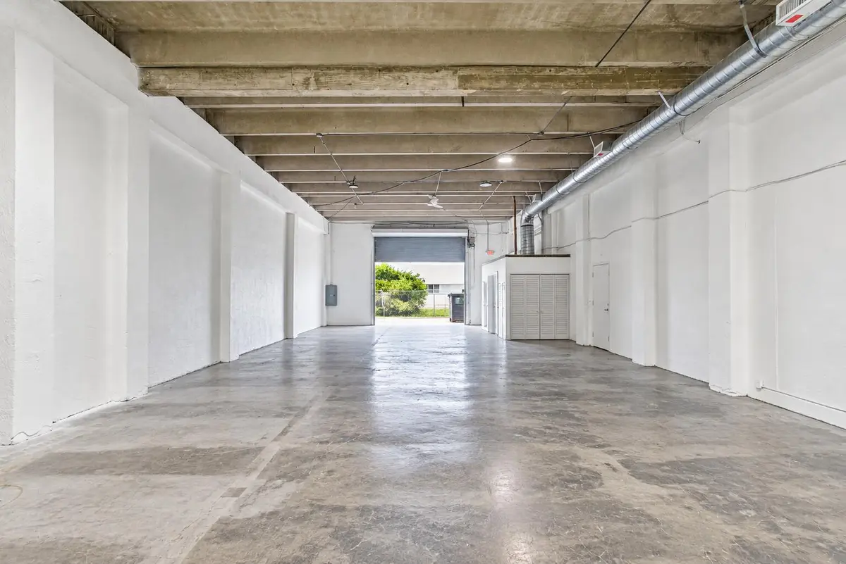 Pic 7 at 3400 NW 78th Avenue 6, Doral