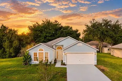 8745 105TH Court, Vero Beach – Single Family Residence for sale