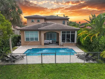 8217 NW 107th Terrace, Parkland – Single Family Residence for sale