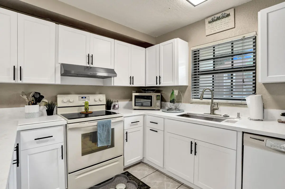 43-web-or-mls-DSC08909 at 178 NW 115th Terrace, Plantation