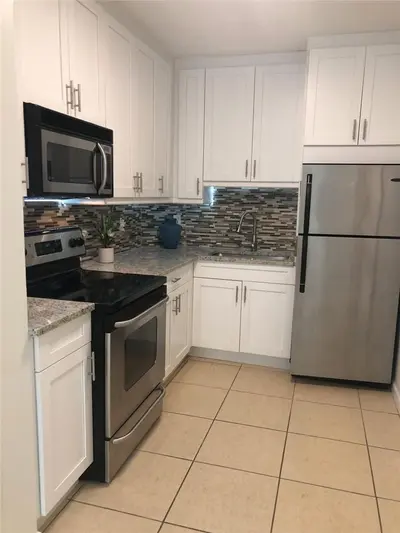 2426 SE 17TH Causeway 205A, Fort Lauderdale – Condominium for rent
