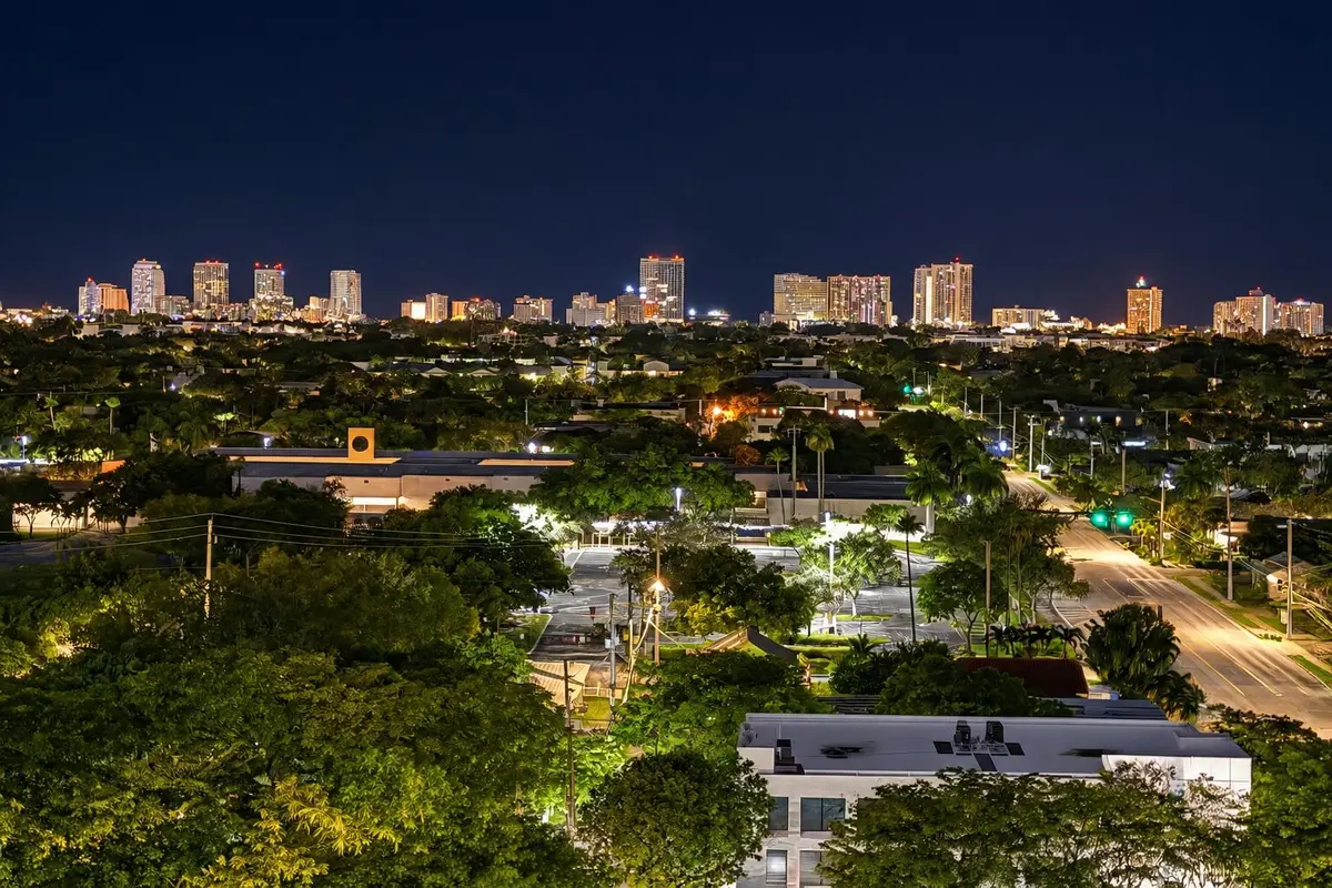 100 N FEDERAL Highway 1416, Fort Lauderdale, FL – photo 1