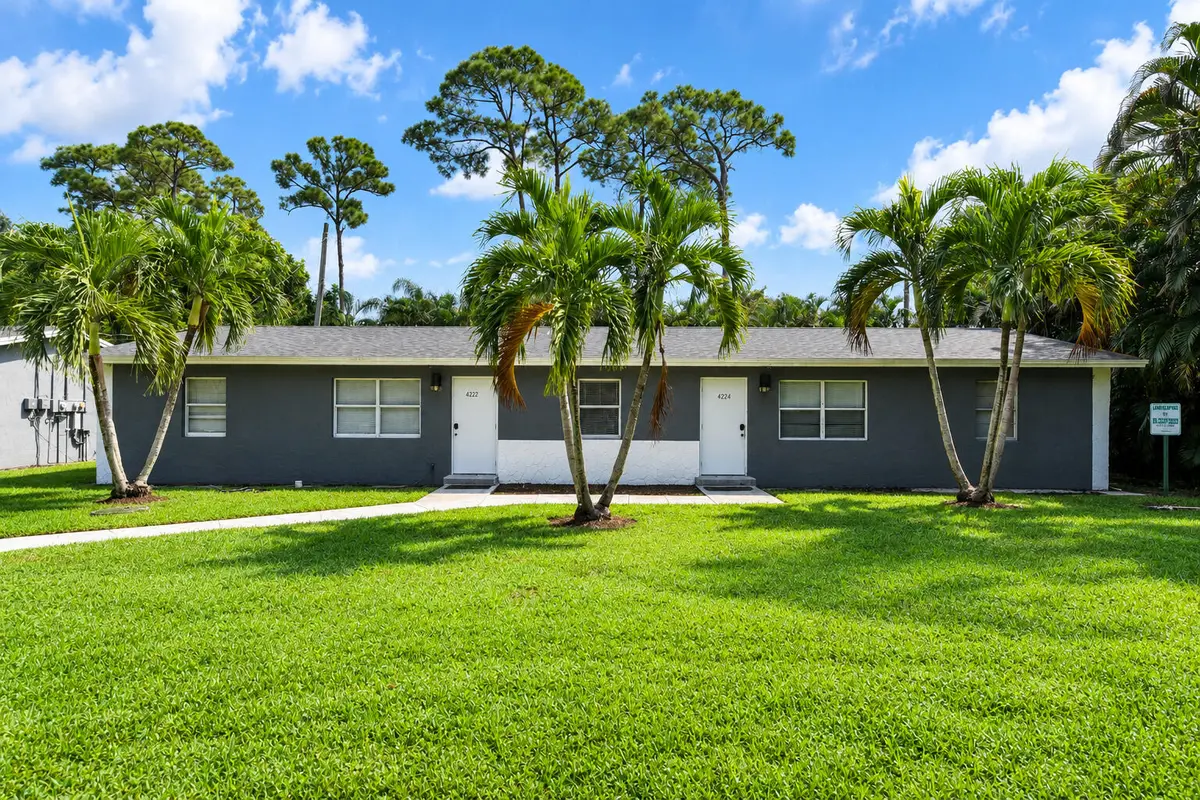 Front1 at 4218 KIRK Road, Lake Worth