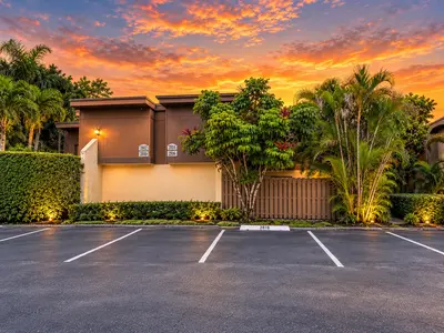 2816 Kirk Lane, Lake Worth Beach – Townhouse for rent