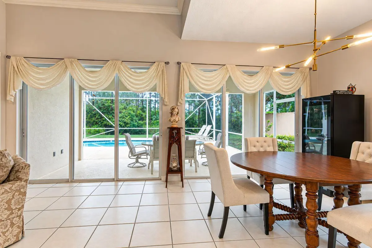 aef01b4c-9b91-418c-8e63-b80e8095469b at 8939 OLDHAM Way, West Palm Beach
