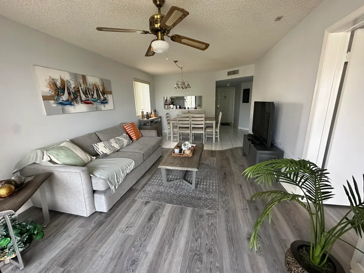 IMG_0643 at 3138 VIA POINCIANA 317, Lake Worth