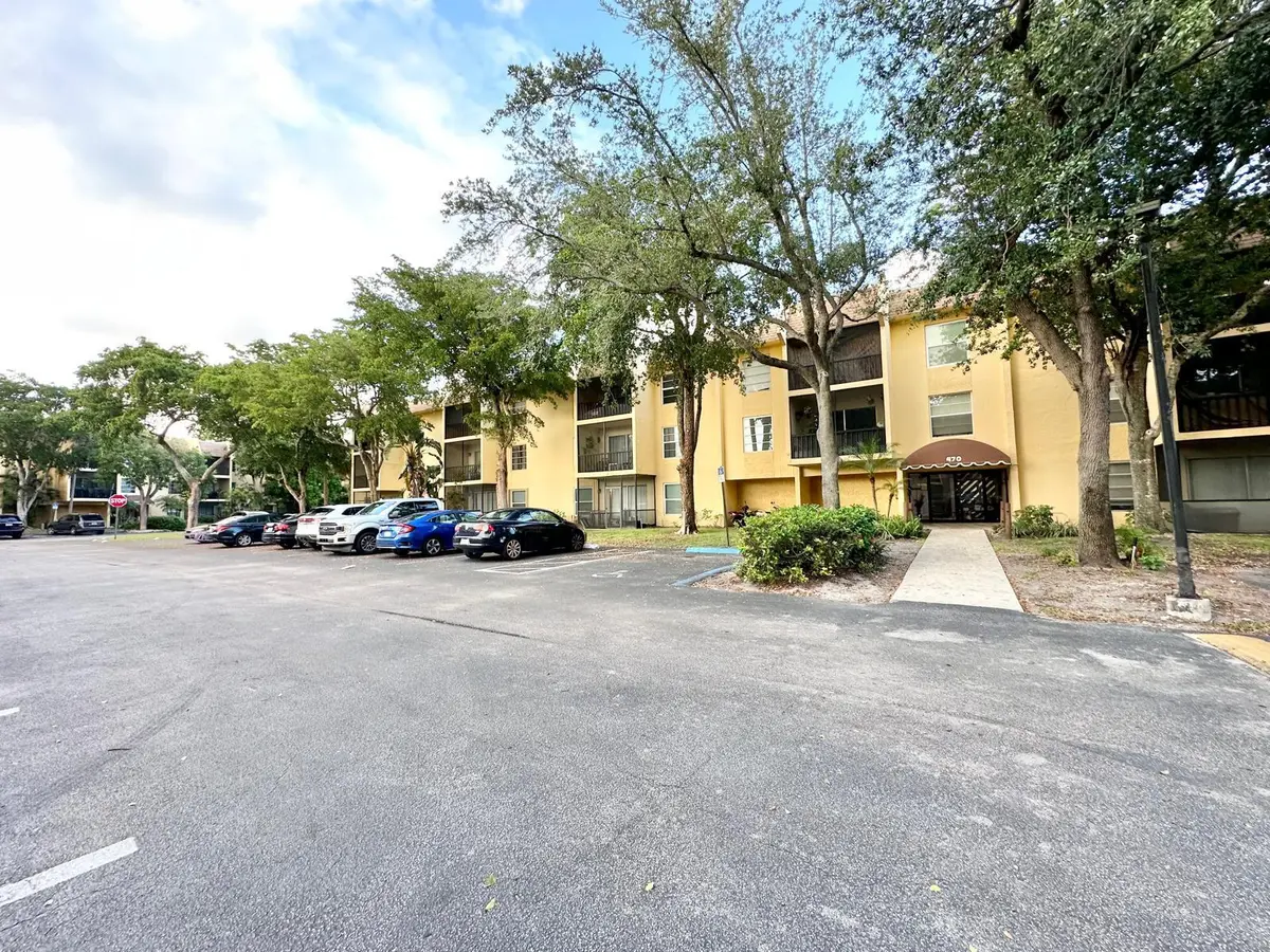 WhatsApp Image 2024-11-04 at 11.53.10_b9 at 470 NW 20th Street Unit 205, Boca Raton