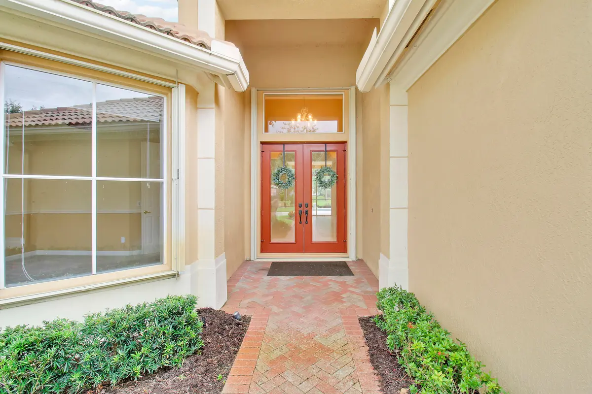 Covered Entry at 7603 Greenbrier Circle, Port St. Lucie