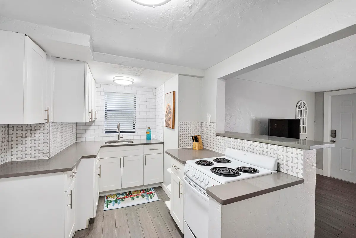 551 SW 13th Ave #3 4 at 551 SW 13th Avenue 3, Fort Lauderdale